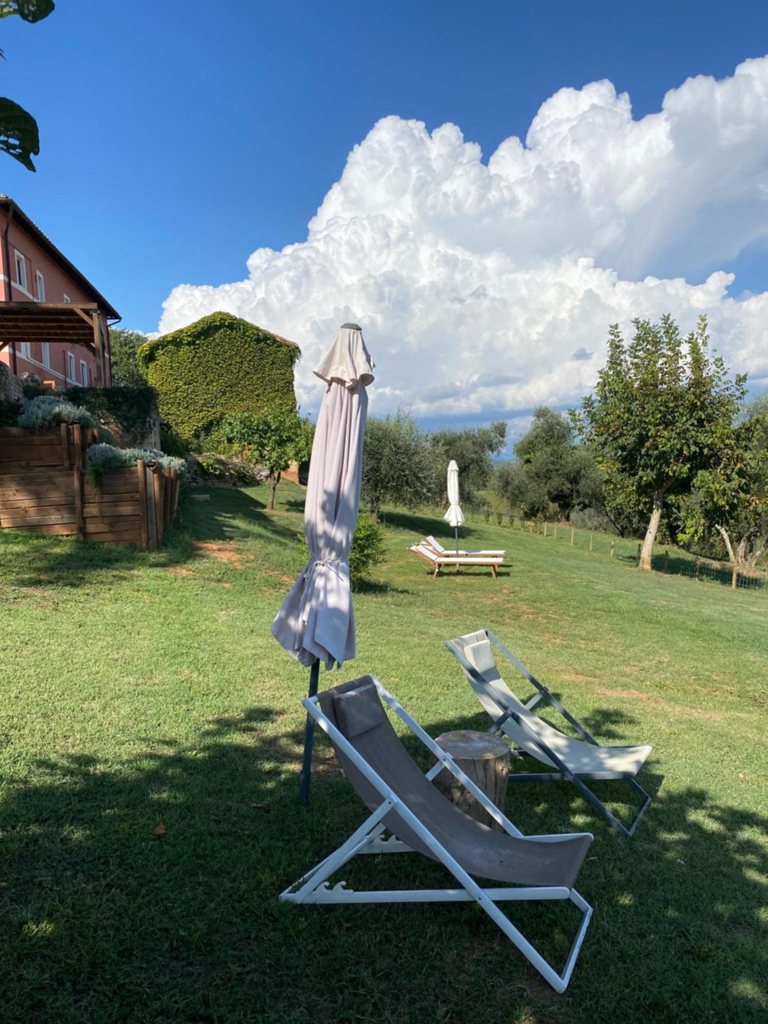 Palazzo Del Papa Country Suites Siena Luaran gambar